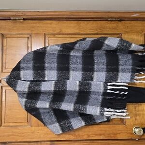 Compliments Black and White Brushed Plaid Wrap